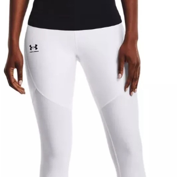 Under Armour HeatGear Women's Team Capris Pants Leggings New White Sizes - Picture 1 of 9